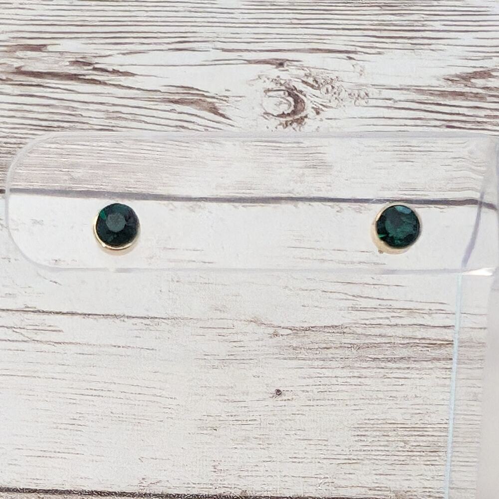 Vintage Green Stud Earrings For Pierced Ears Dainty